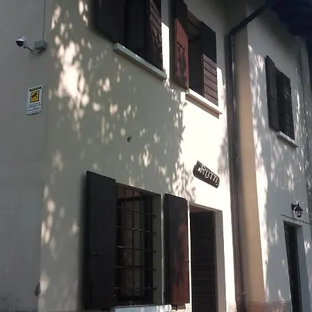 Cascina Nel * Azzone