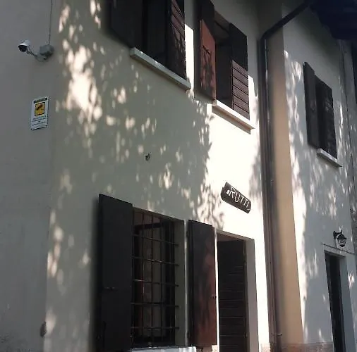 Cascina Nel * Azzone
